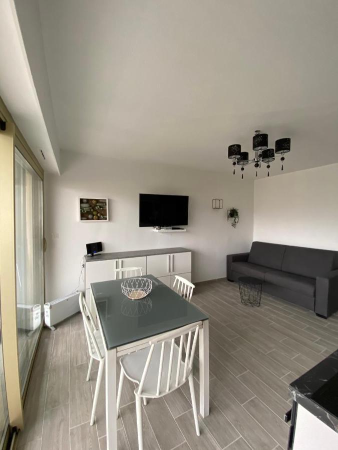 Superbe Appartement Renove A Neuf A 100M De La Mer Juan-les-Pins Dış mekan fotoğraf